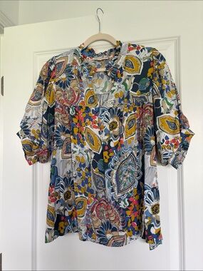 Umgee Multicolor Floral Paisley V-Neck Women's Top